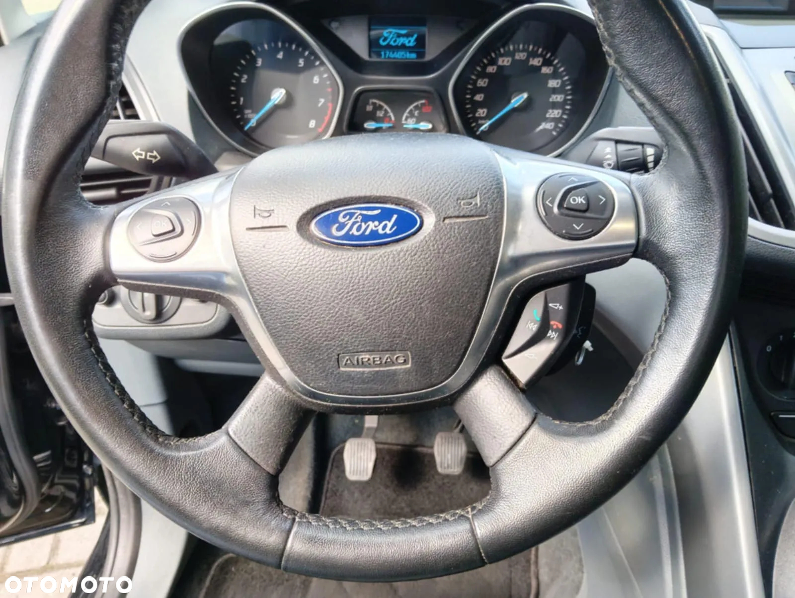 Ford C-MAX 1.6 Ti-VCT Champions Edition - 17