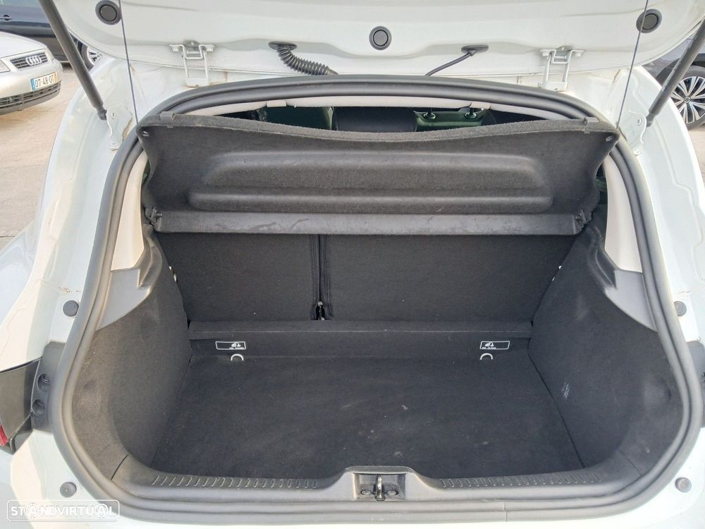 Renault Clio 1.5 dCi Limited - 9
