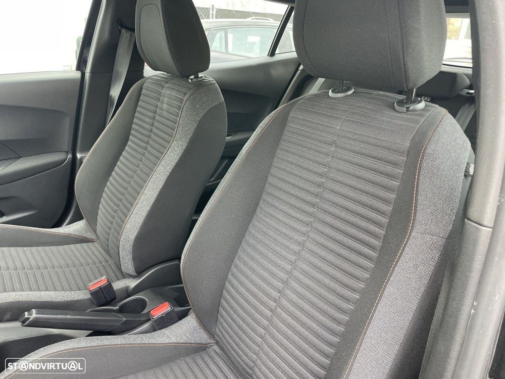 Peugeot 2008 1.2 PureTech Active Pack - 9