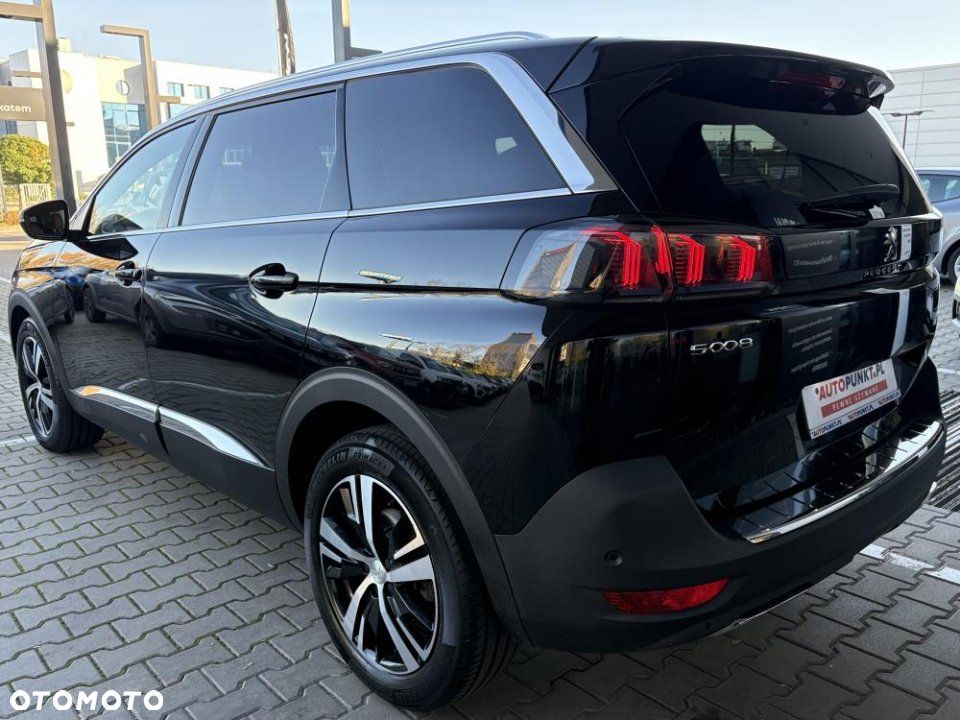 Peugeot 5008 - 28