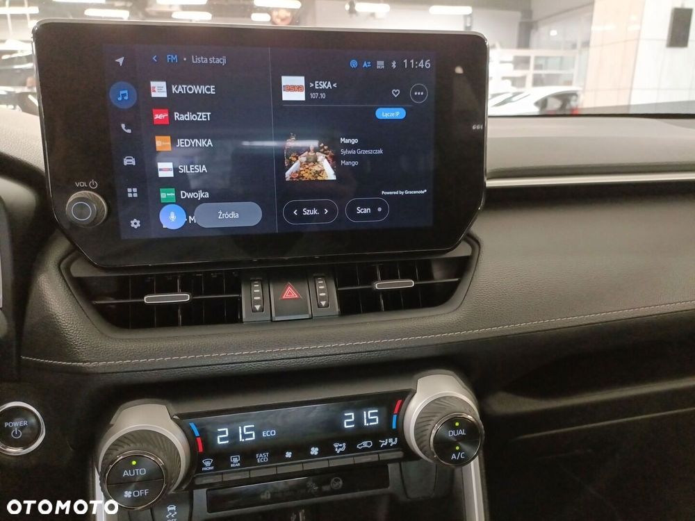 Toyota RAV4 2.5 Hybrid Comfort 4x2 - 18