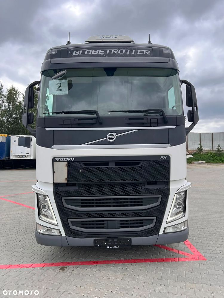 Volvo FH 500 Globe XL - 5