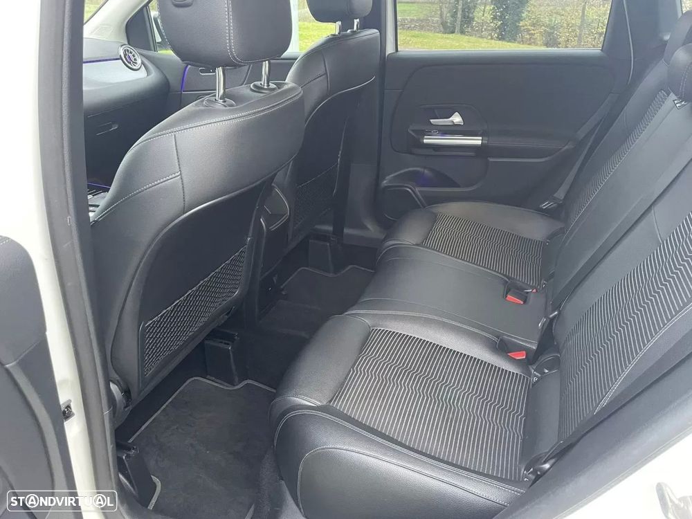 Mercedes-Benz B 250 e 8G-DCT Progressive - 12