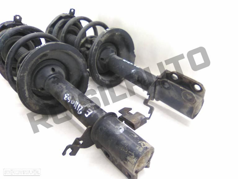Conjunto Amortecedores Frente  Renault Scenic I [1996_2003] 1.4 - 3