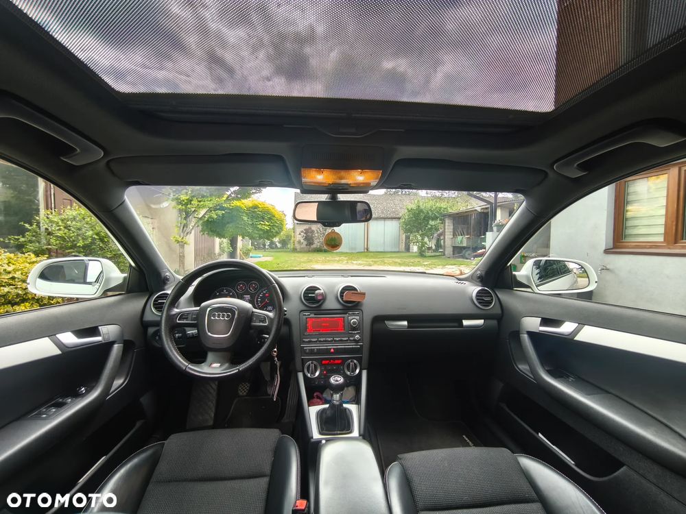 Audi A3 Sportback 2.0 TDI DPF S line Sportpaket - 15