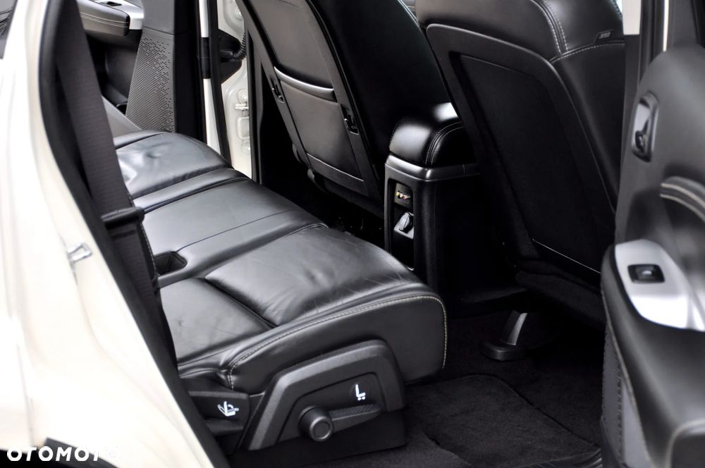 Fiat Freemont 2.0 Multijet Black Code AWD - 25