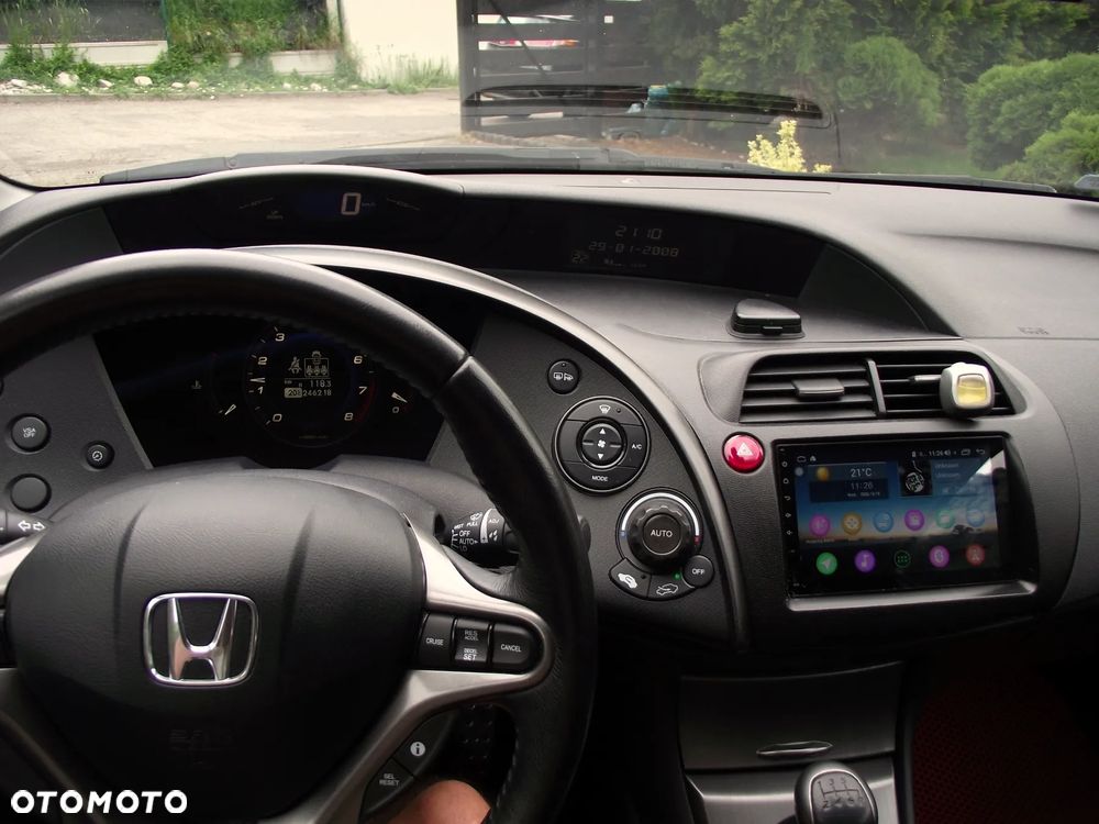 Honda Civic 1.8 Executive - 25
