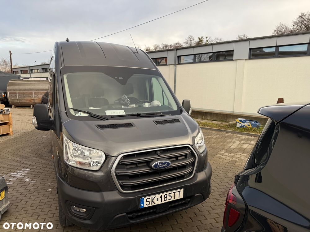 Ford Transit - 1
