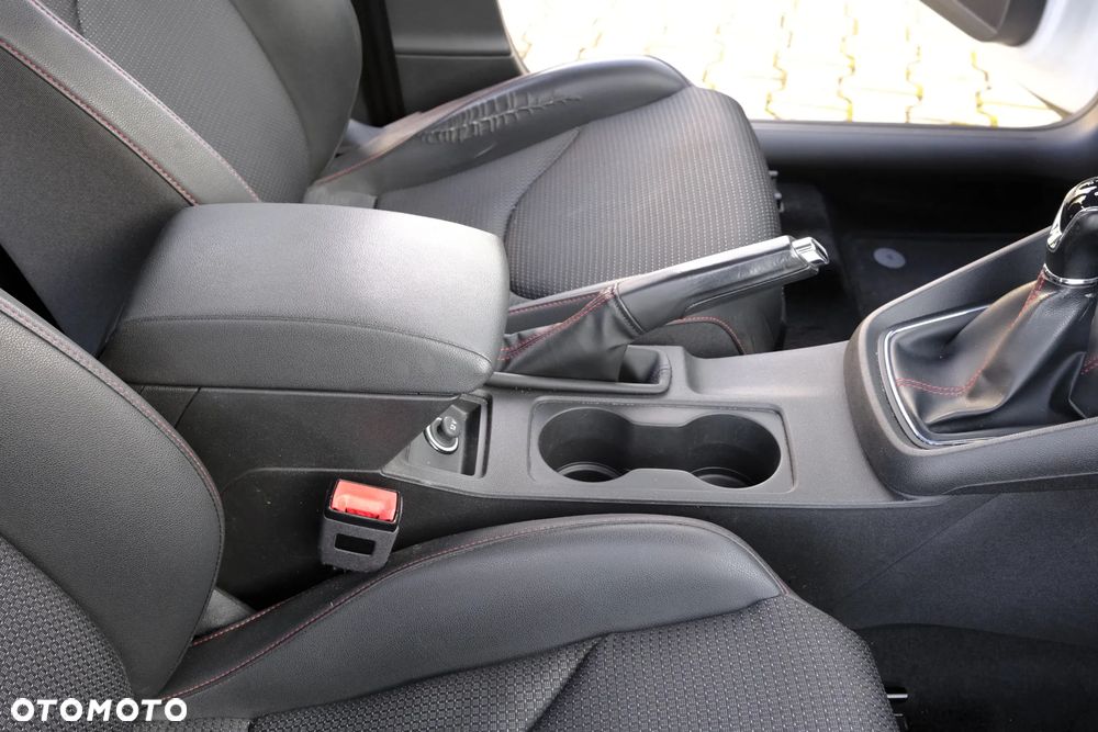 Seat Leon 1.4 EcoTSI FR S&S - 36