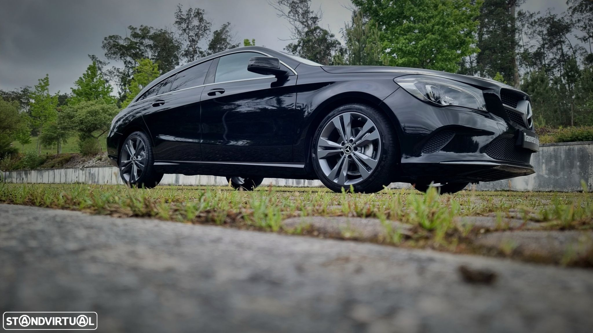Mercedes-Benz CLA 200 d Shooting Brake Urban Aut. - 17