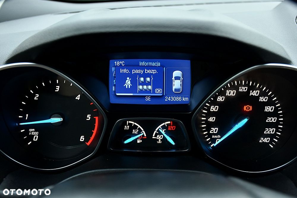 Ford Kuga 2.0 TDCi 4x4 Titanium - 31