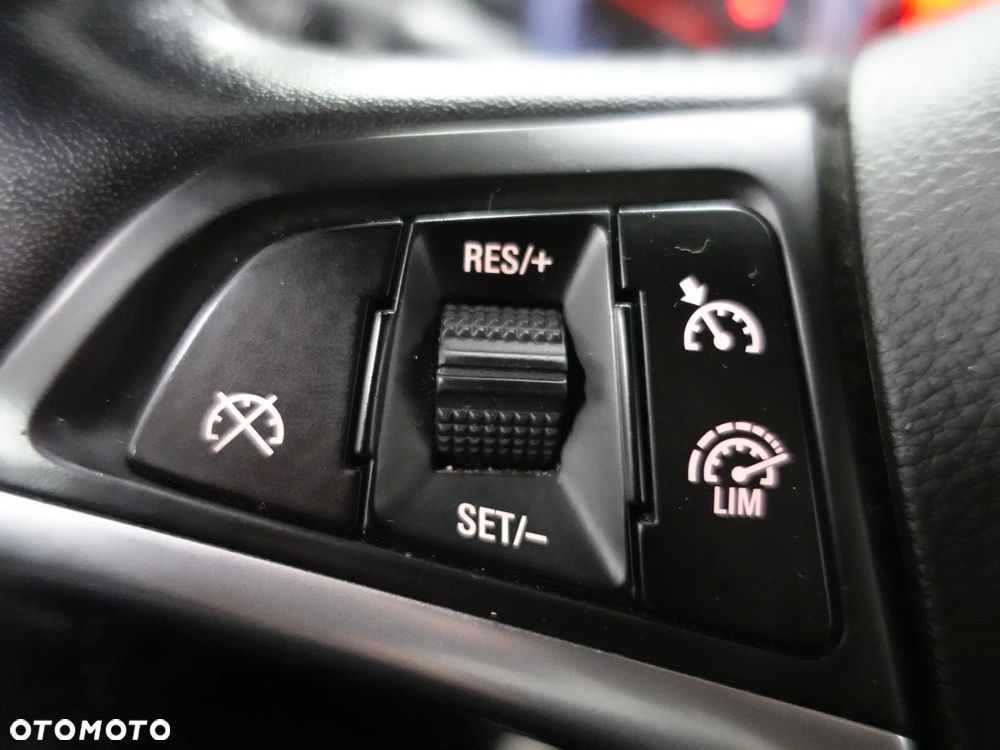 Opel Astra 1.6 CDTI DPF ecoFLEX Sports TourerStart/Stop Exklusiv - 37