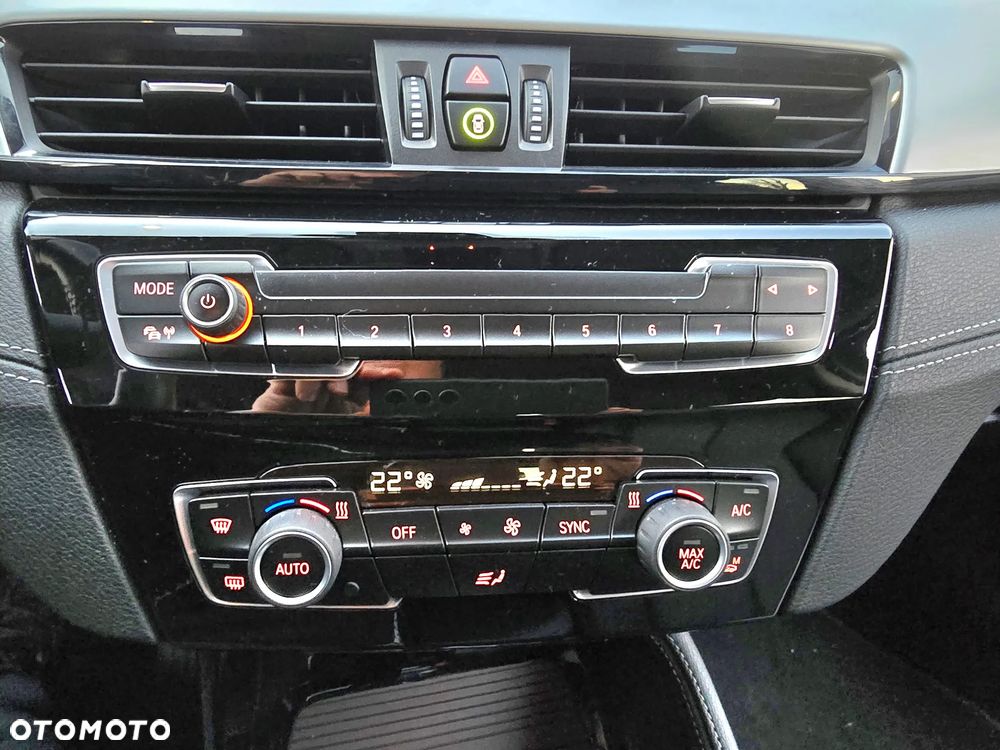 BMW X2 sDrive18d - 34