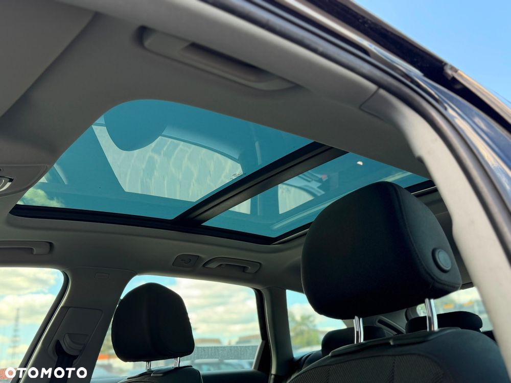 Audi A4 Avant 2.0 TDI S tronic - 11