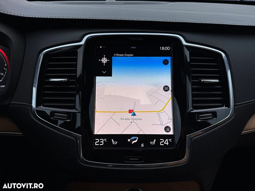 Volvo XC 90 T8 AWD Twin Engine Geartronic Inscription - 12