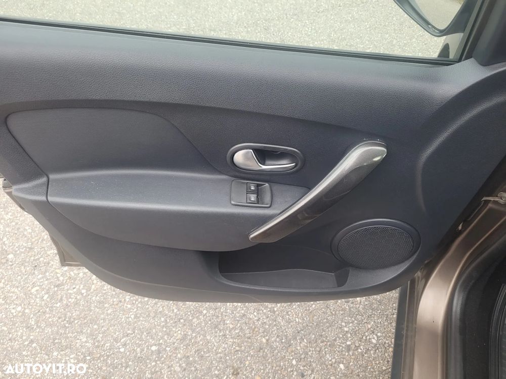 Dacia Sandero Stepway 0.9 TCe Prestige - 8