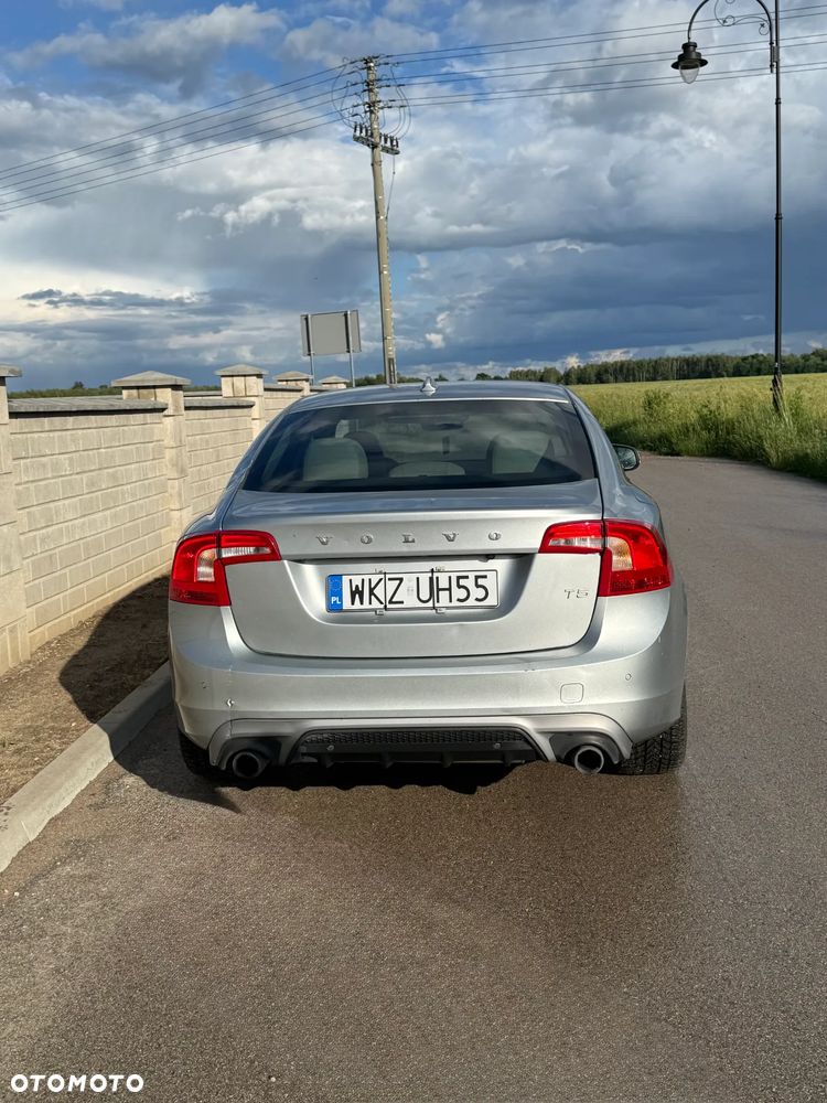 Volvo S60 T5 Geartronic Momentum - 7