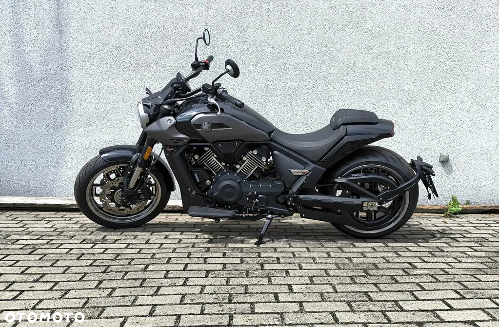 Morbidelli C1002V - 10