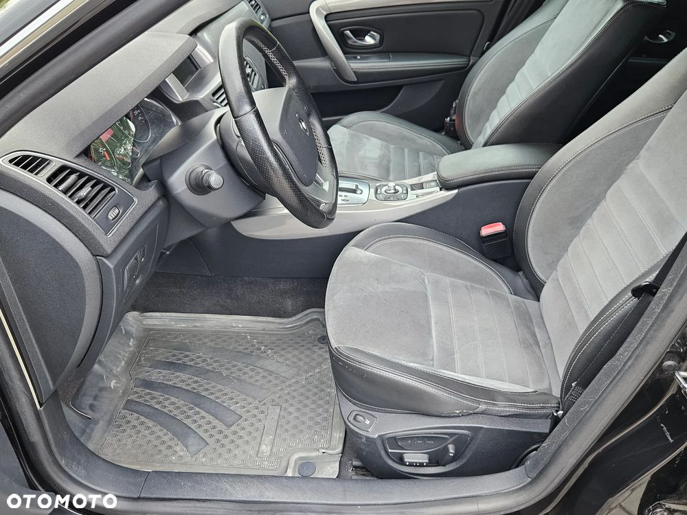 Renault Laguna dCi 175 FAP Bose Edition - 14
