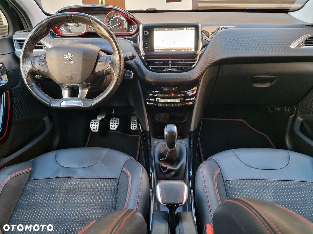 Peugeot 2008 PureTech 110 Stop&Start GT-Line Edition - 6
