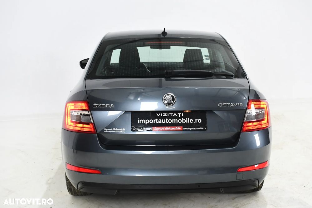 Skoda Octavia 1.6 TDI Business - 12