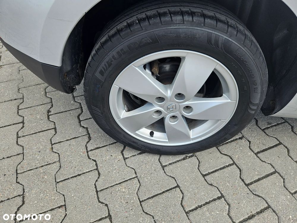 Renault Megane 1.6 16V 110 Expression - 9