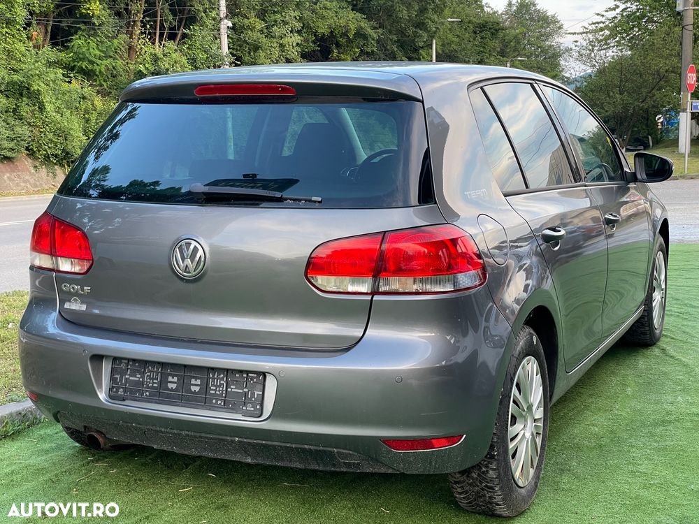 VOLKSWAGEN Golf 2011 — imagine 6