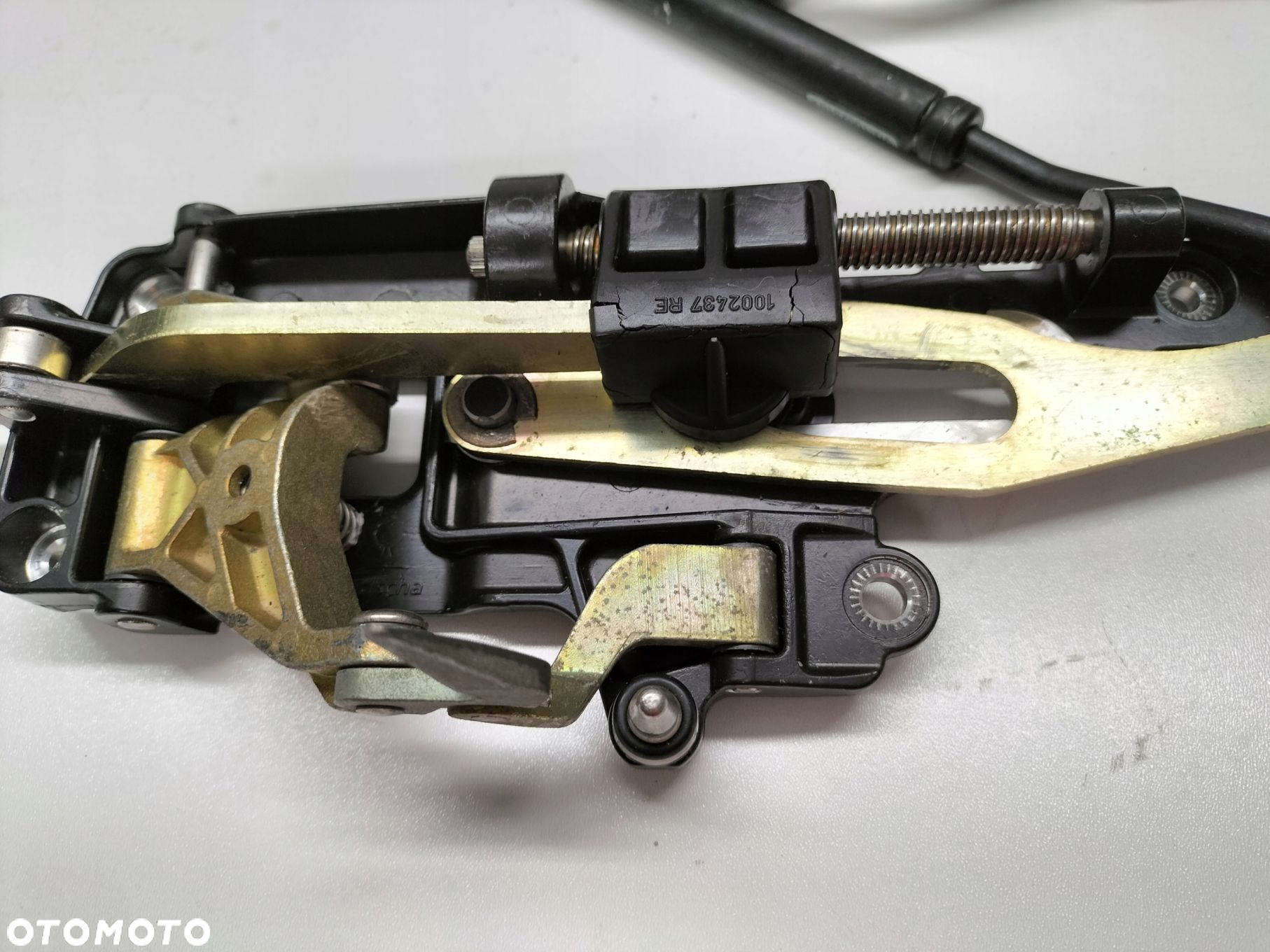 Zamek ryglujący dachu LEWA strona BMW E46 cabrio 3001157003 8229824 - 2
