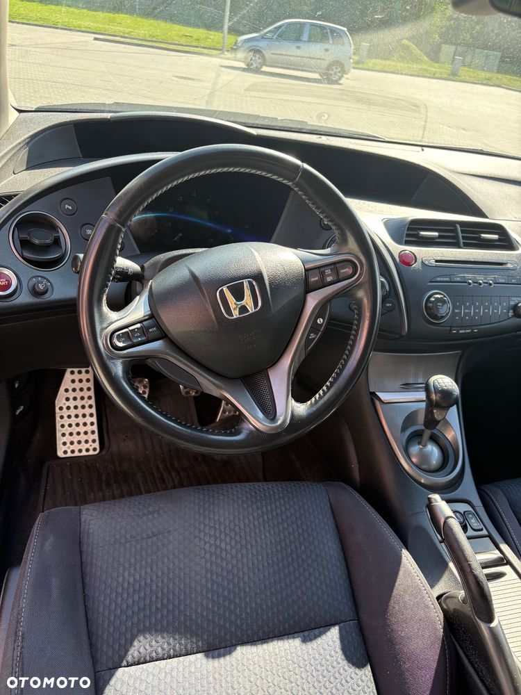Honda Civic 1.8 Comfort - 16