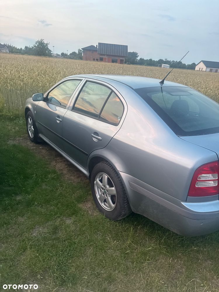 Skoda Octavia - 2
