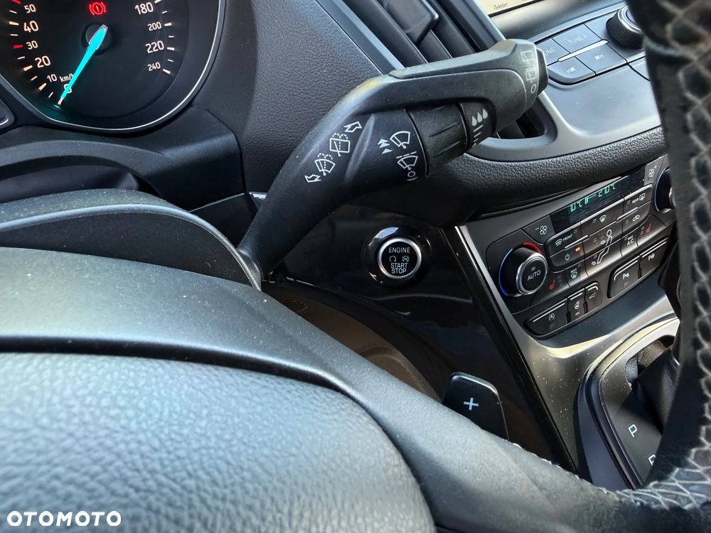 Ford Kuga 2.0 TDCi AWD ST-Line - 23