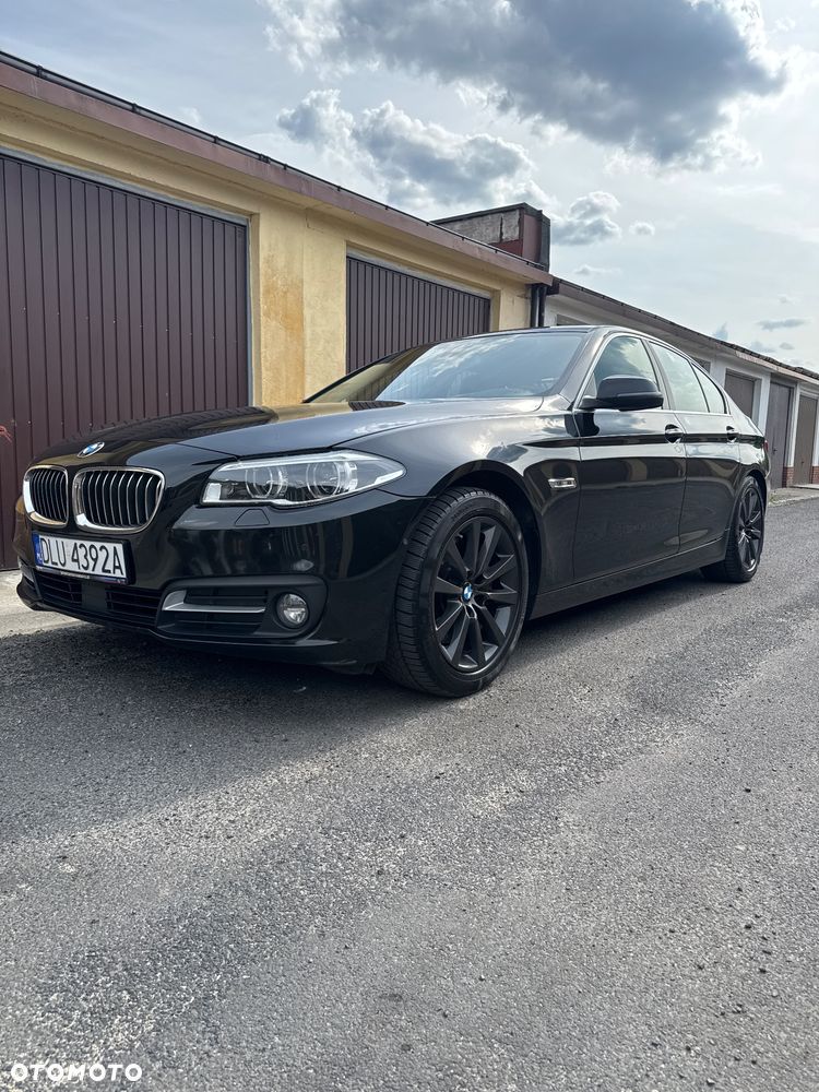 BMW Seria 5 530d xDrive - 1