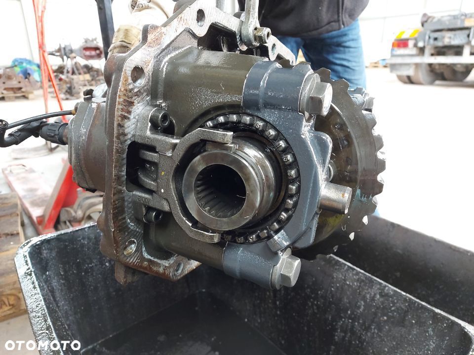 Wkład mostu Scania RBP 735, dyferencjał Scania. PRZEŁOŻENIE 4. 22 - 3