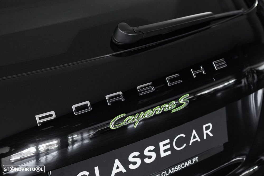 Porsche Cayenne S E-Hybrid - 13
