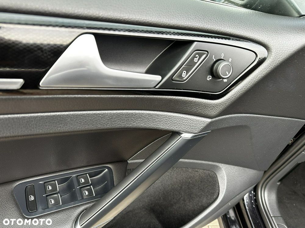 Volkswagen Golf 2.0 TDI (BlueMotion Technology) DSG Highline - 18