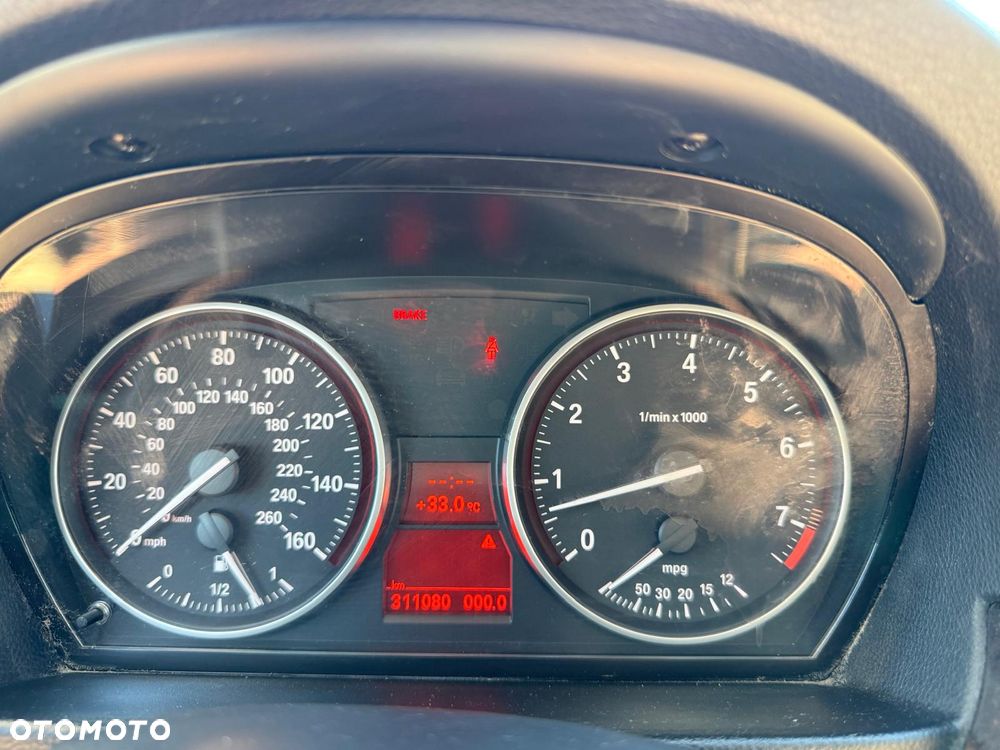 BMW Seria 3 328i - 16