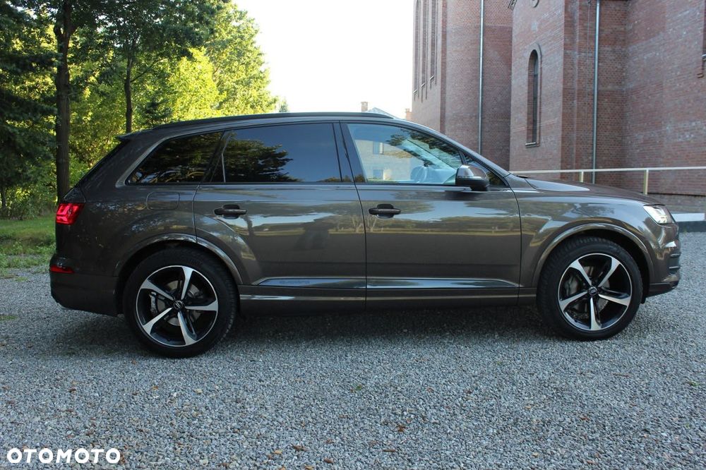 Audi Q7 - 14