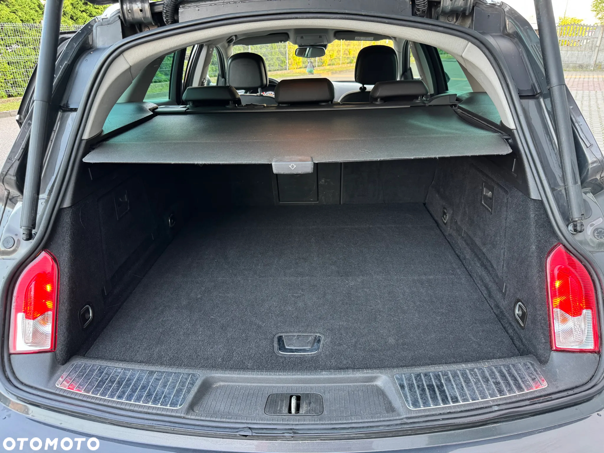 Opel Insignia 1.6 CDTI Cosmo ecoFLEX S&S - 11