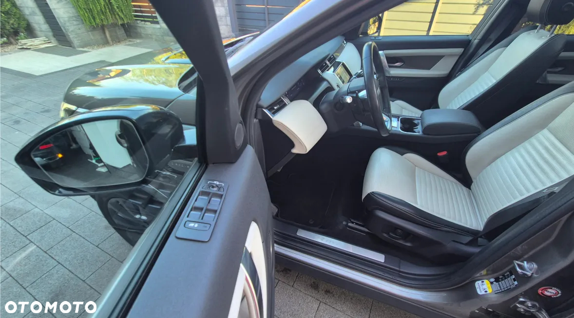 Land Rover Discovery Sport 2.0 SD4 SE - 25