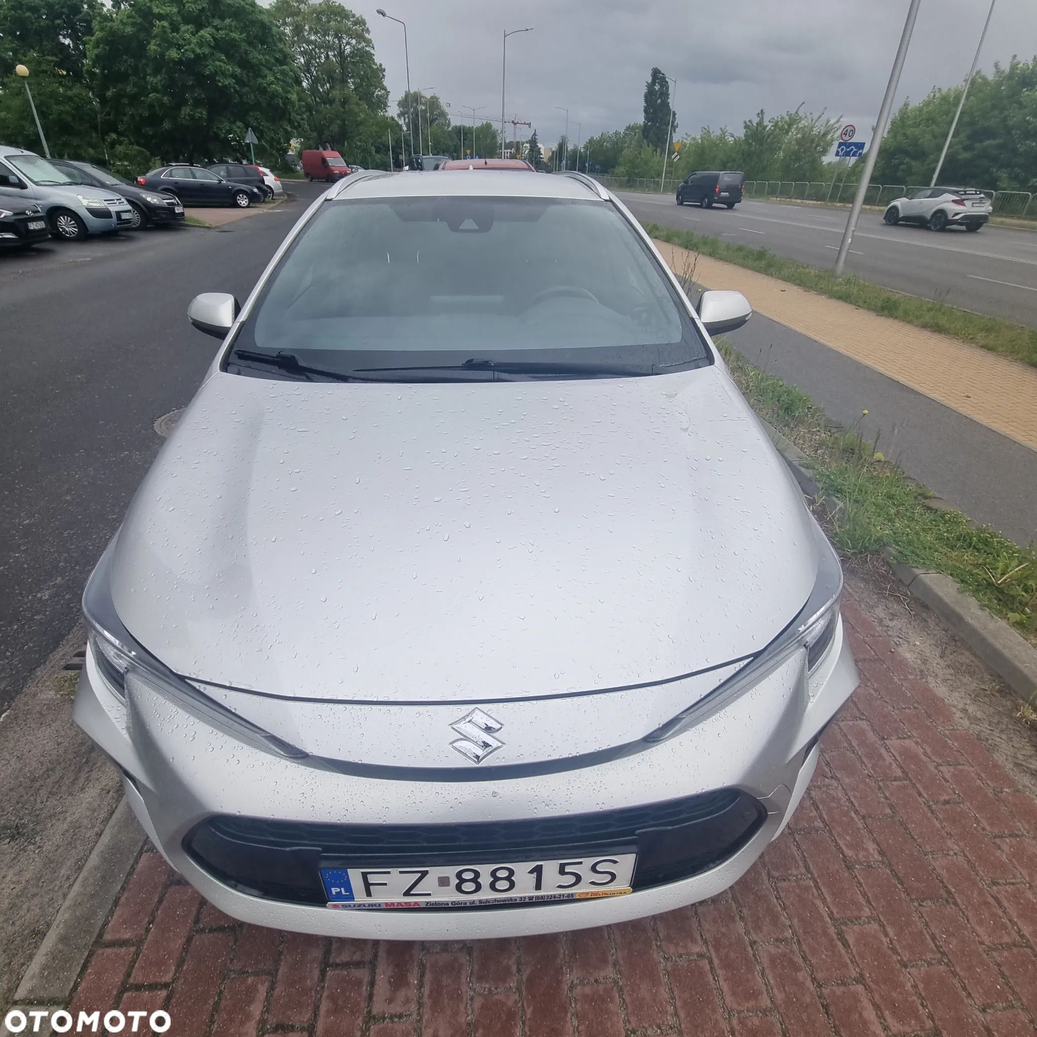 Suzuki Swace 1.8 Hybrid Premium Plus CVT - 1