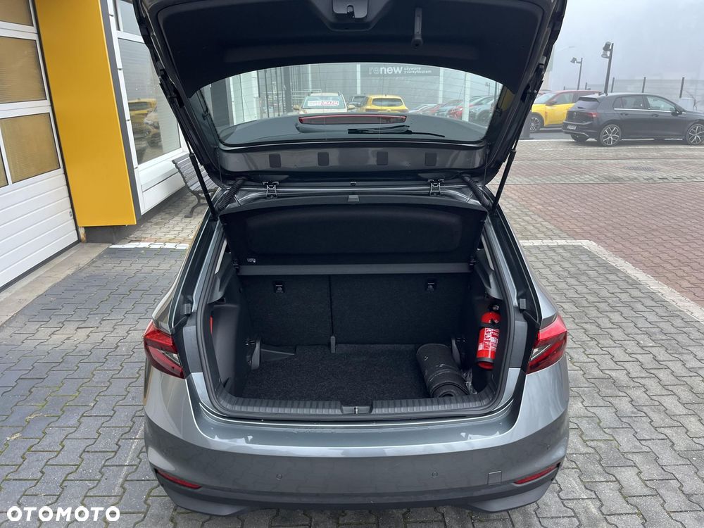 Skoda Fabia 1.0 Selection - 17