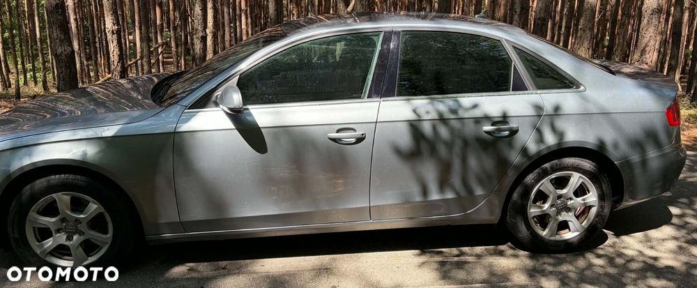 Audi A4 Limousine - 9