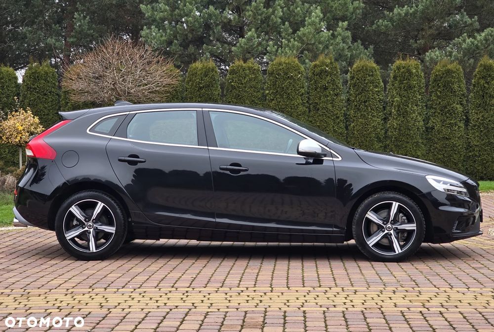 Volvo V40 T4 Drive-E R-Design Momentum - 8