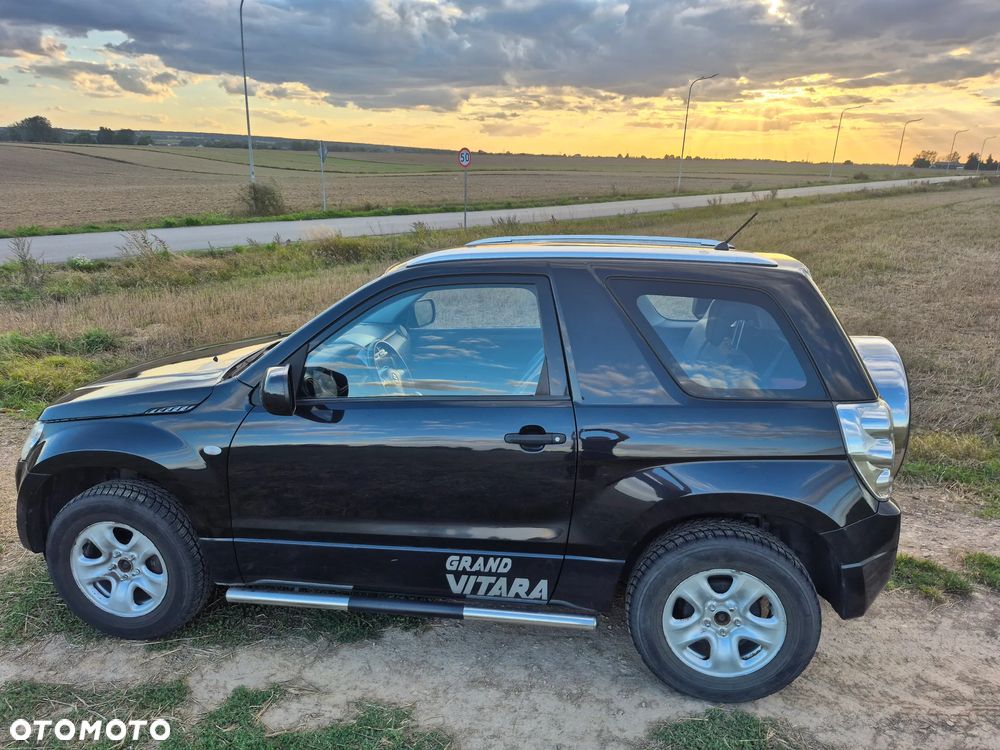 Suzuki Grand Vitara - 11