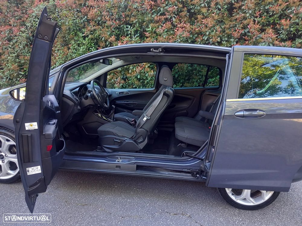 Ford B-Max 1.6 TDCi Titanium - 29