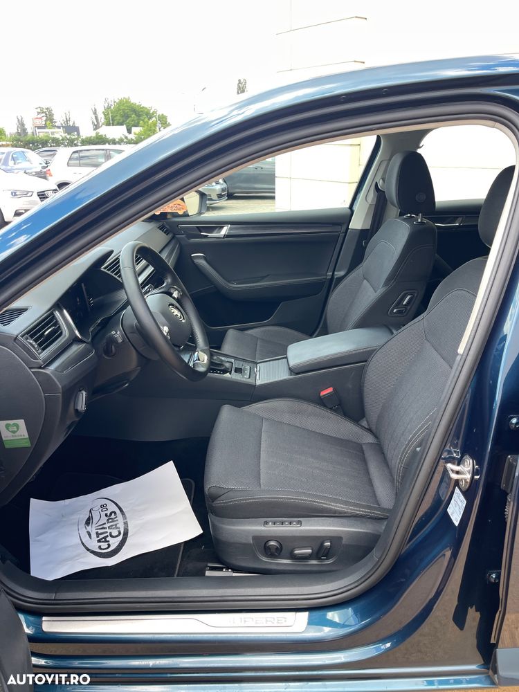 Skoda Superb 2.0 TDI DSG Premium Edition - 30