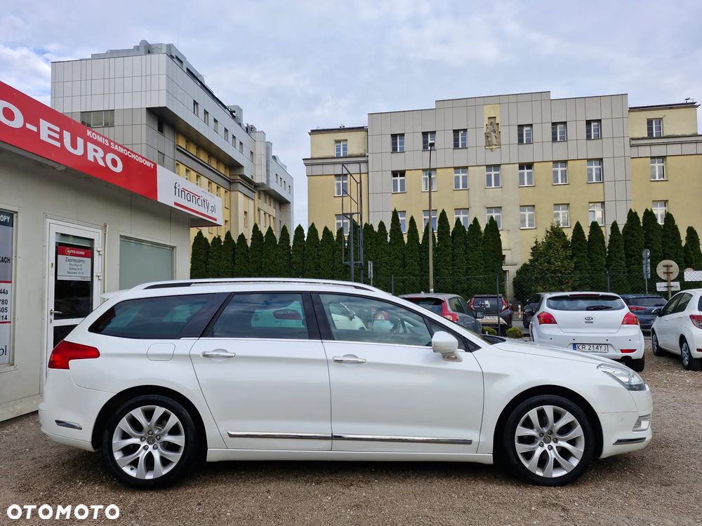 Citroën C5 Tourer HDi 165 FAP Exclusive - 6