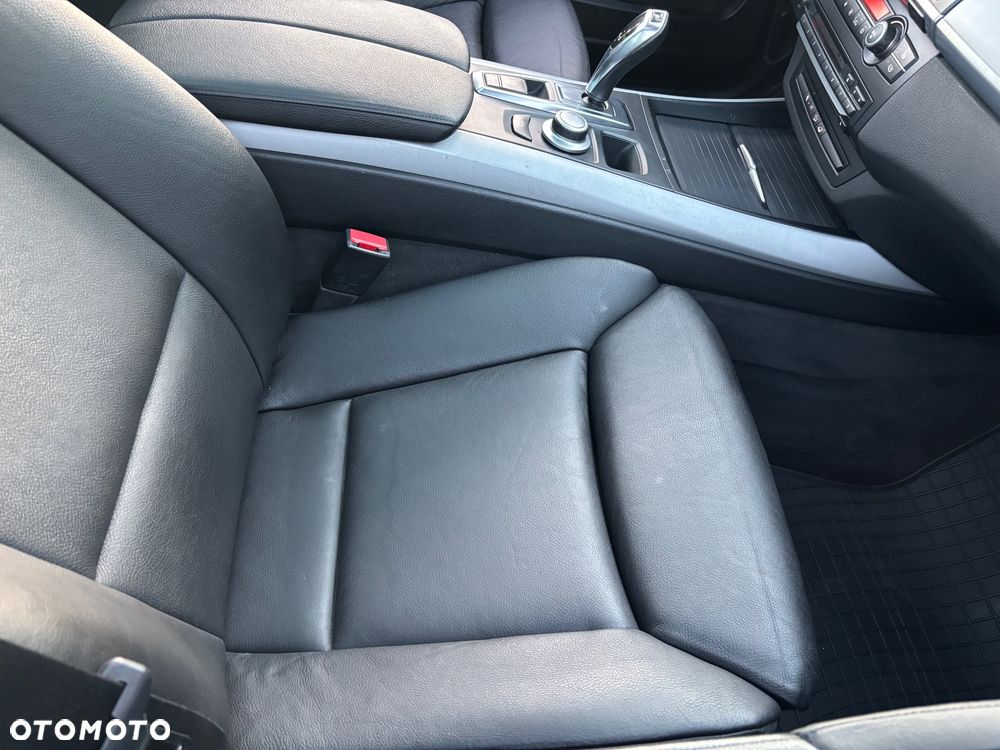 BMW X5 xDrive30d - 26