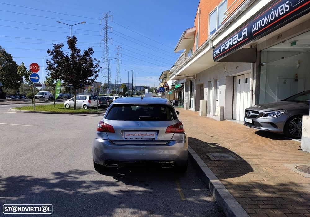 Peugeot 308 - 5