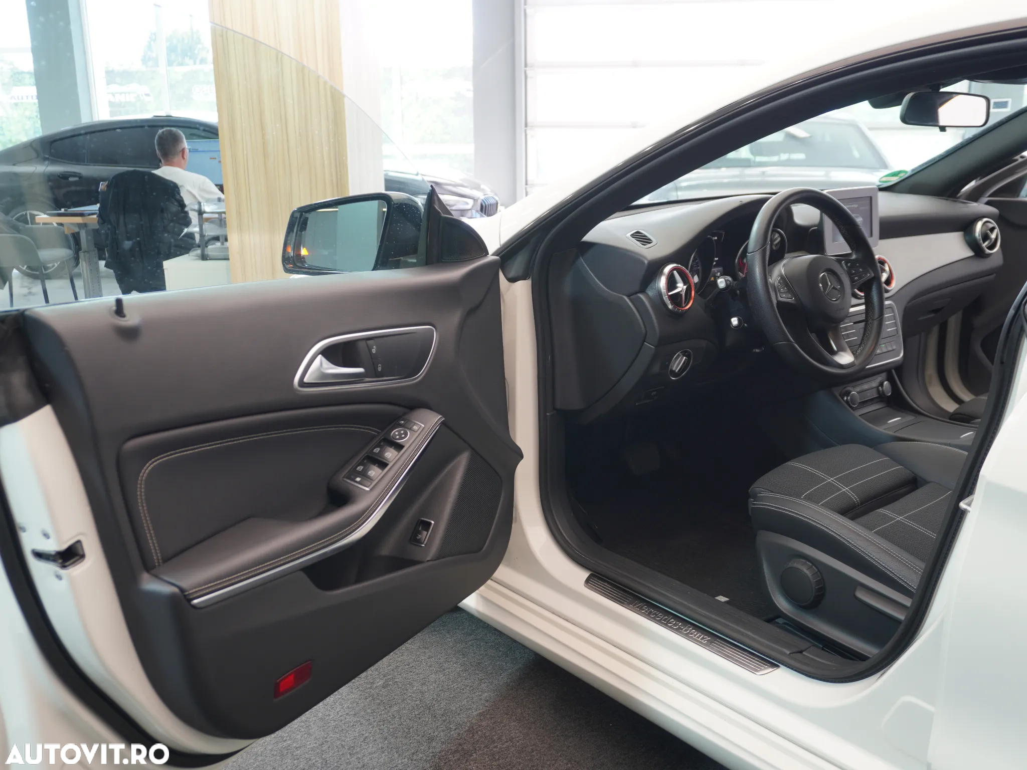Mercedes-Benz CLA 200 7G-DCT Edition 1 - 16